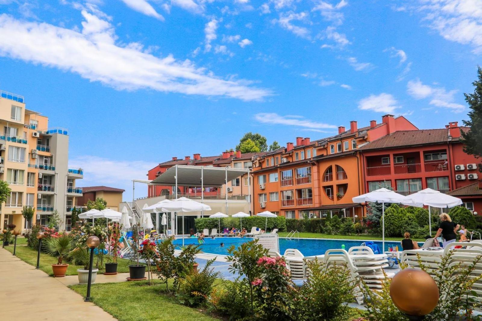 Luxury First Line Apartment With Pool By The Sea Misivri Dış mekan fotoğraf